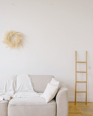 Home & Furniture